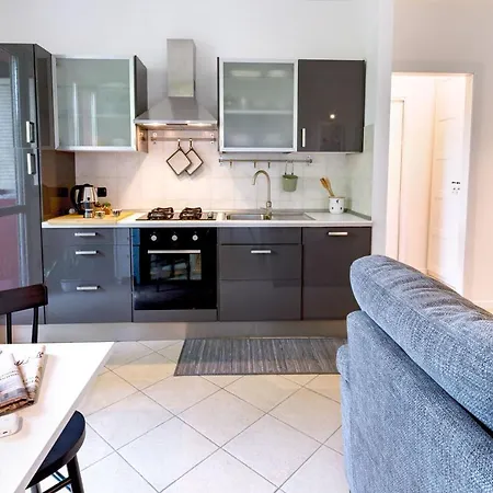 Buro Il Viaggiatore Apartment Parma