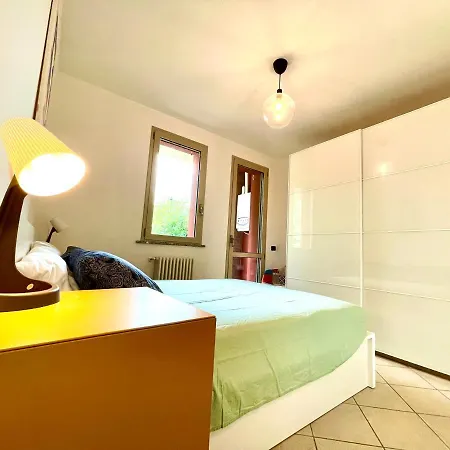 Apartment Buro Il Viaggiatore Parma