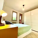Lejlighed Buro Il Viaggiatore Parma